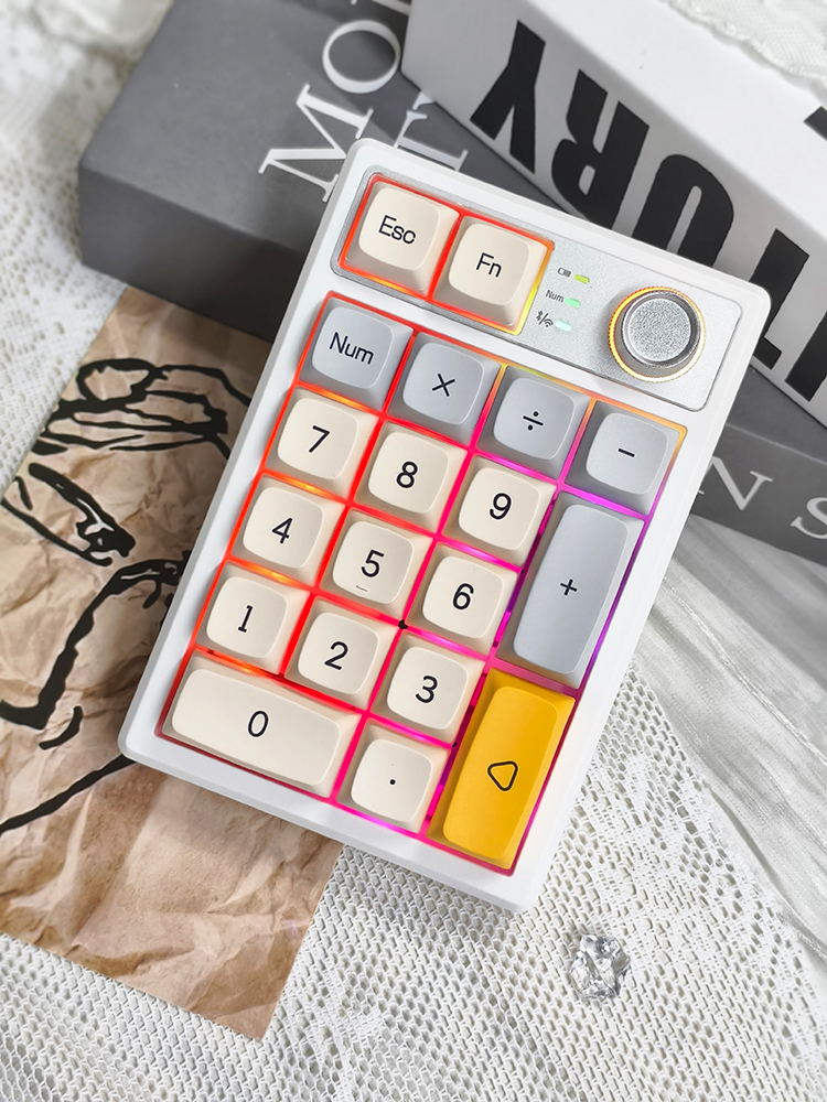 Tri modes Bluetooth KEYCOOL pr - Gaming Keyboard Number Pad incelemesi ve fiyatı