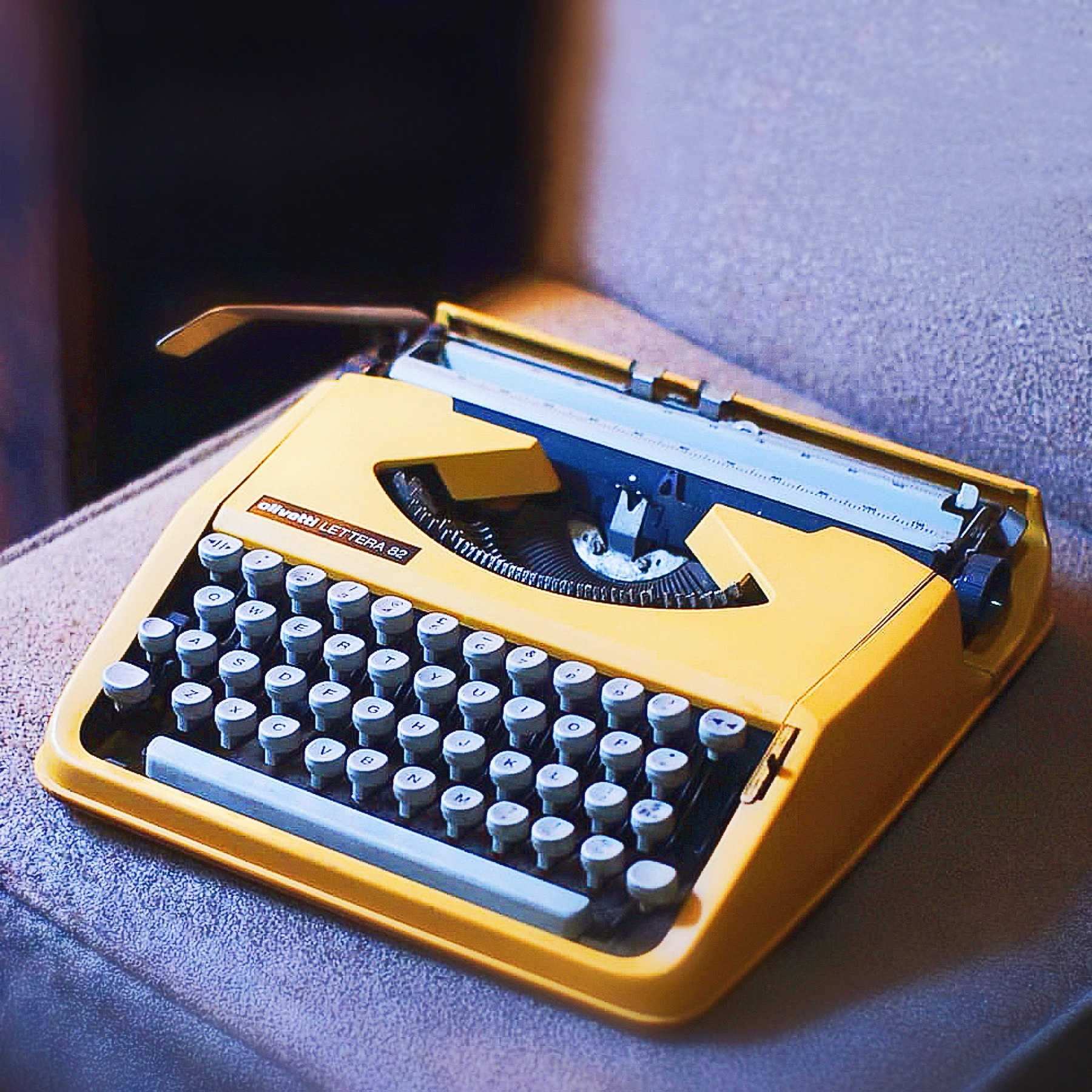 Vintage typewriter - Gaming Keyboard Typewriter incelemesi ve fiyatı
