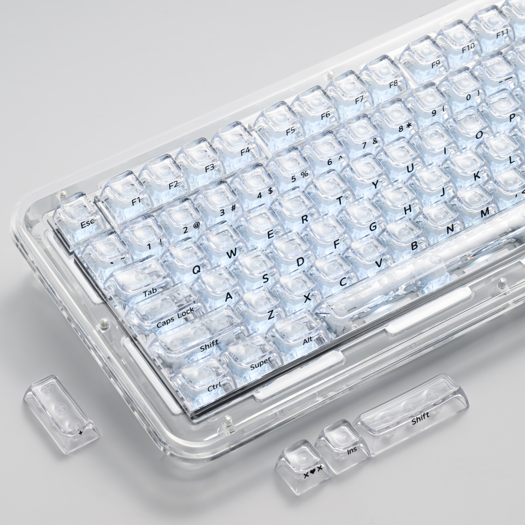 XVX Crystal Transparent SA Pro - Gaming Keyboard Typewriter incelemesi ve fiyatı
